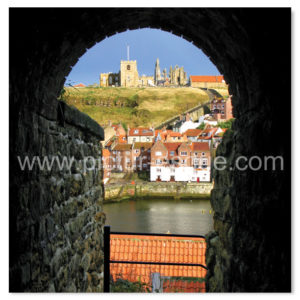 Whitby Keyhole