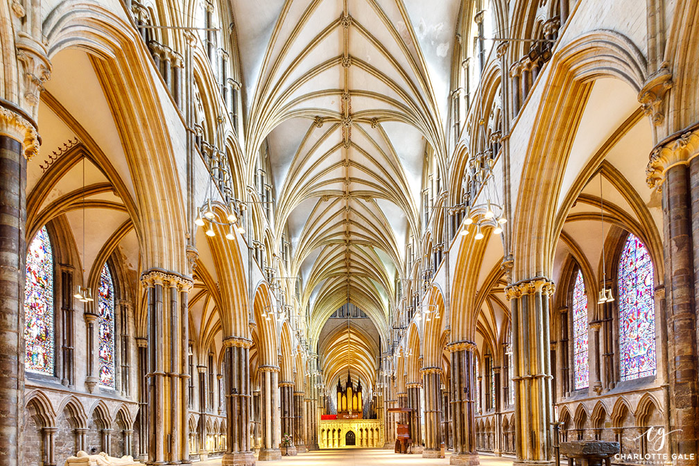 Photo of the interior of Lincoln Cathedral
